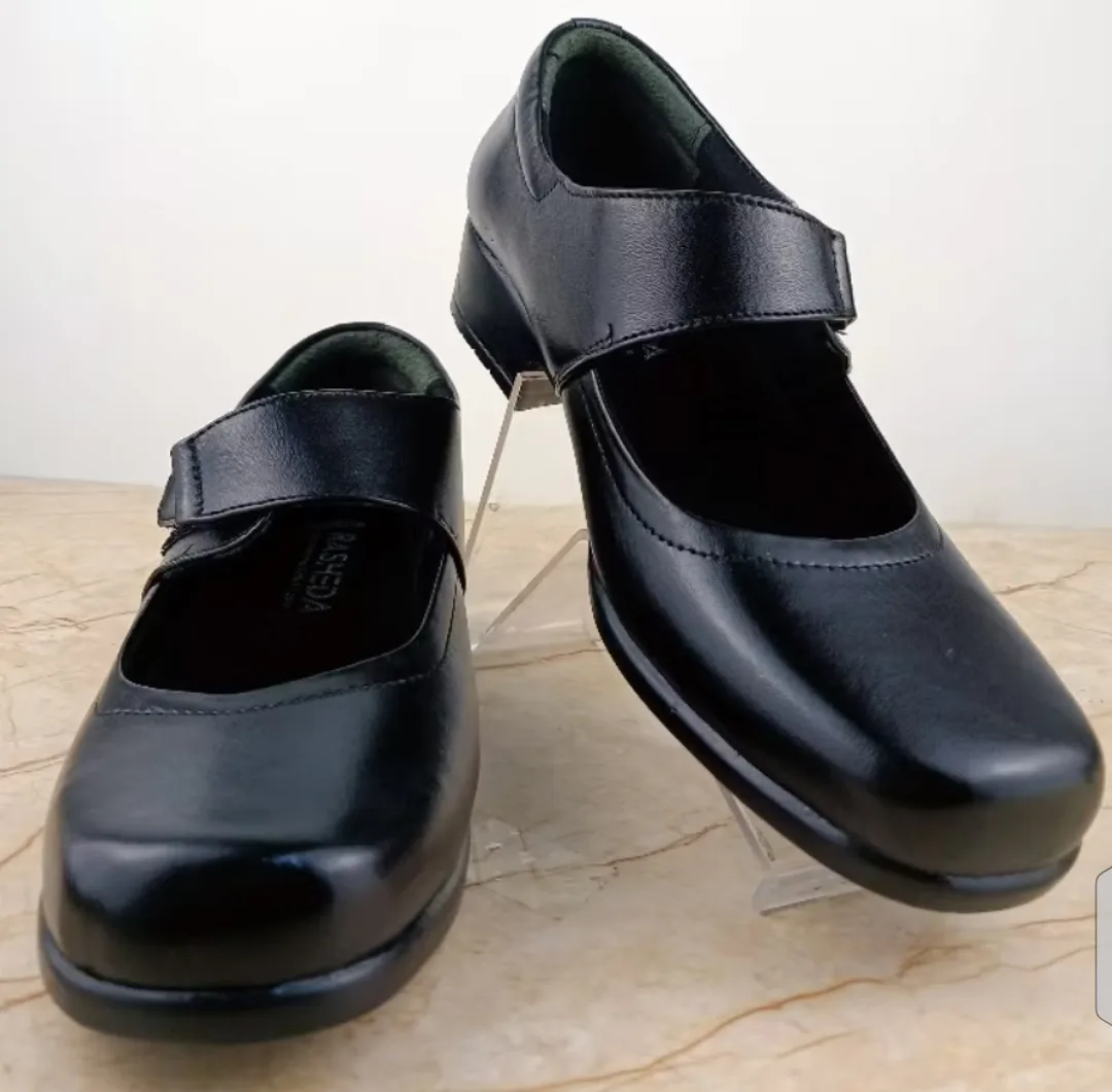 Sepatu Pantofel Wanita PK